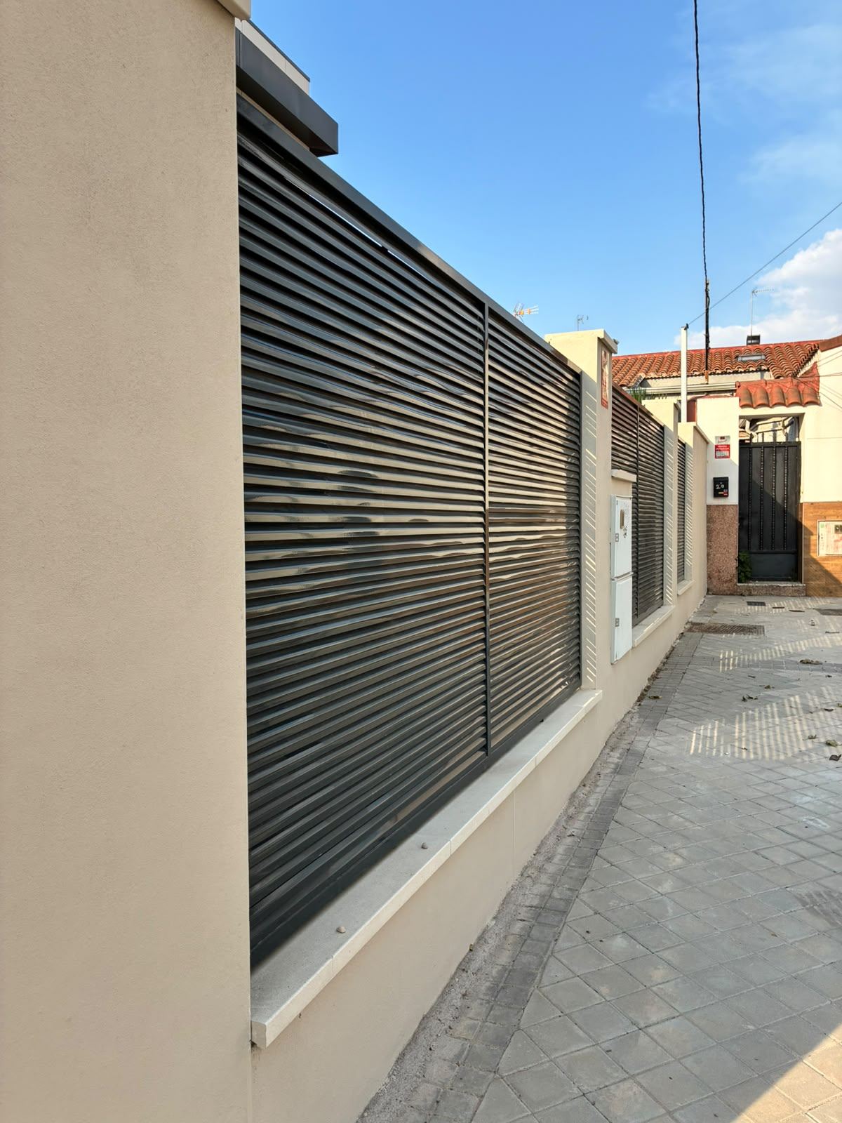 Puerta corredera industrial